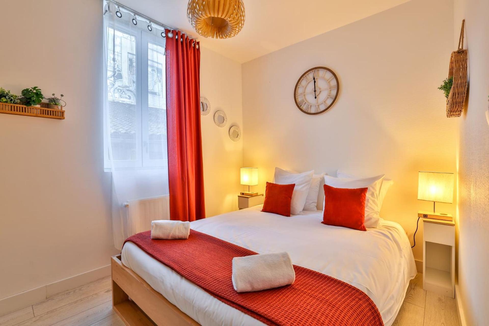 Le Lucien Eco-Appart'Hotel - Angouleme - Centre - Wifi - Parking Prive - Classe 4 Etoiles Exterior foto